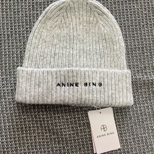 Anine Bing Light Gray Knit Beanie
